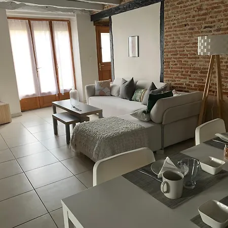 Σπίτι διακοπών Jolie Maison Avec Cheminee, A La Campagne *