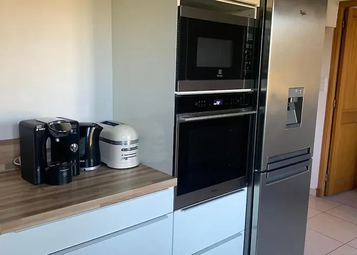 Jolie Maison Avec Cheminee, A La Campagne Vakantiehuis *