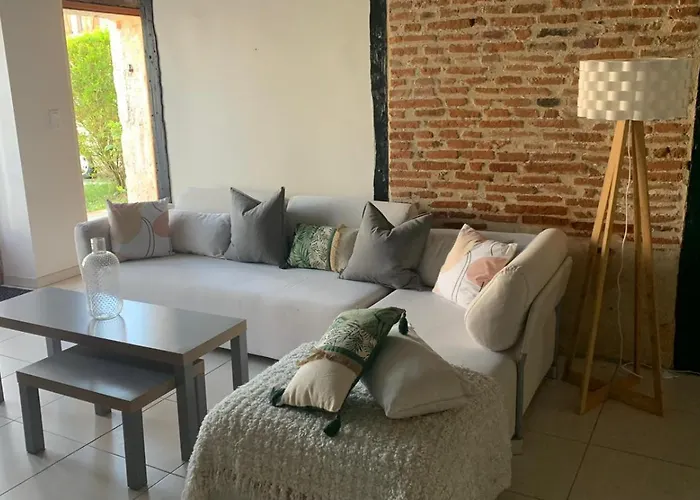 Jolie Maison Avec Cheminee, A La Campagne Vakantiehuis *