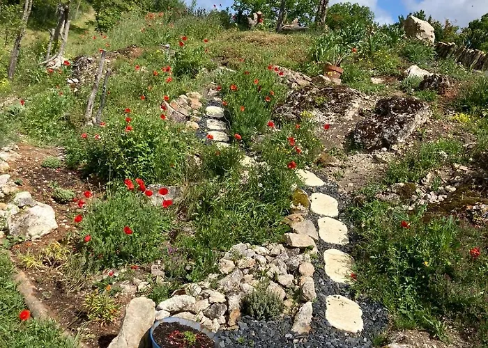 Vakantiehuis Jolie Maison Avec Cheminee, A La Campagne Taix